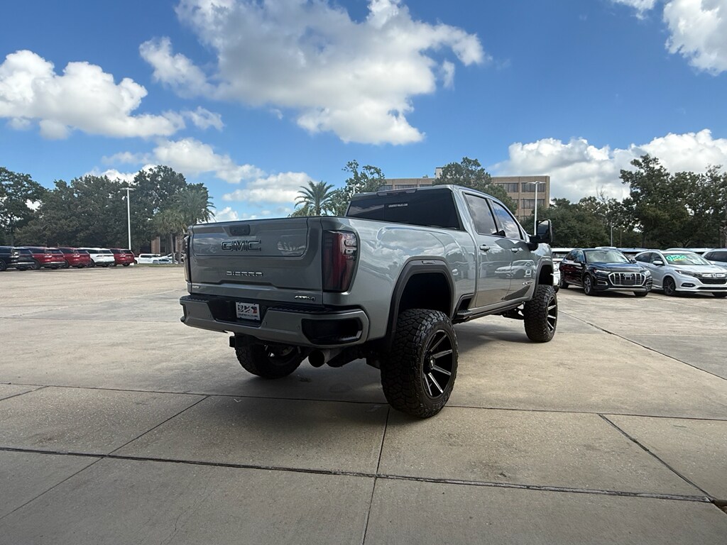 2024 Gmc Sierra HD AT4 photo 2