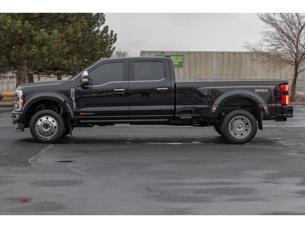 2024 Ford F-450 Super Duty Limited - Photo 6