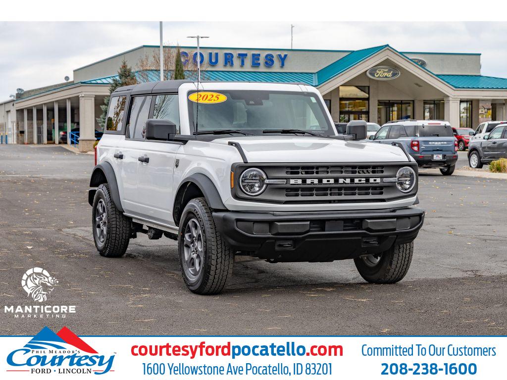 2025 Ford Bronco 4-Door Big Bend's photo