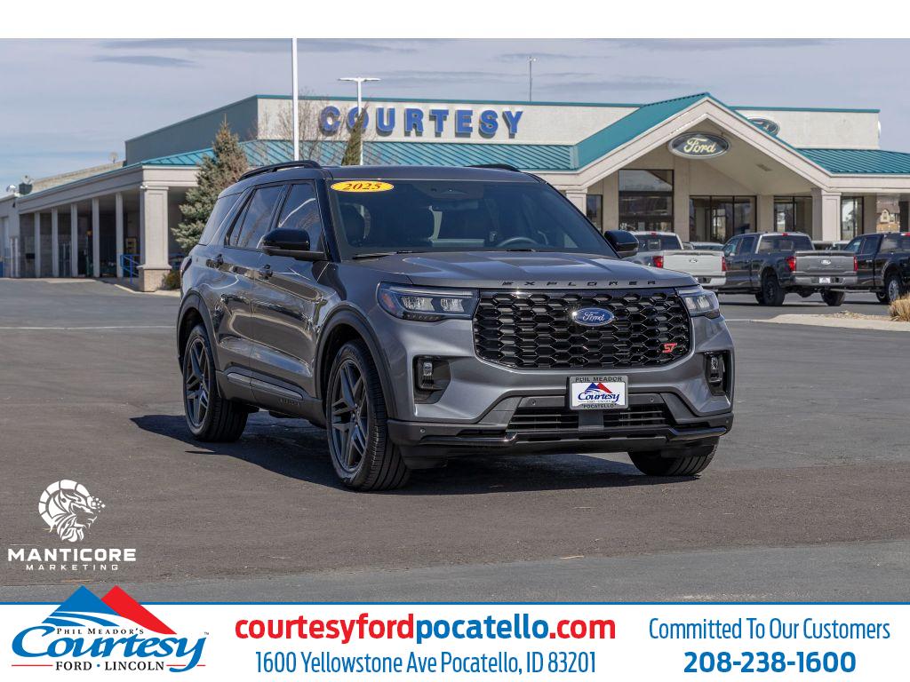 2025 Ford Explorer ST 4WD (PL535)'s photo