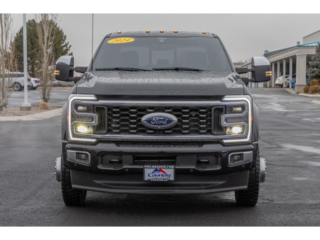 2024 Ford F-450 Super Duty Limited - Photo 8