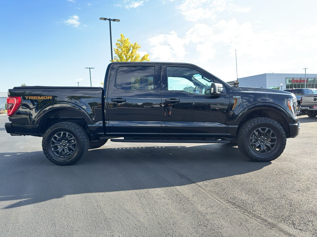 2023 Ford F-150 Tremor photo 2