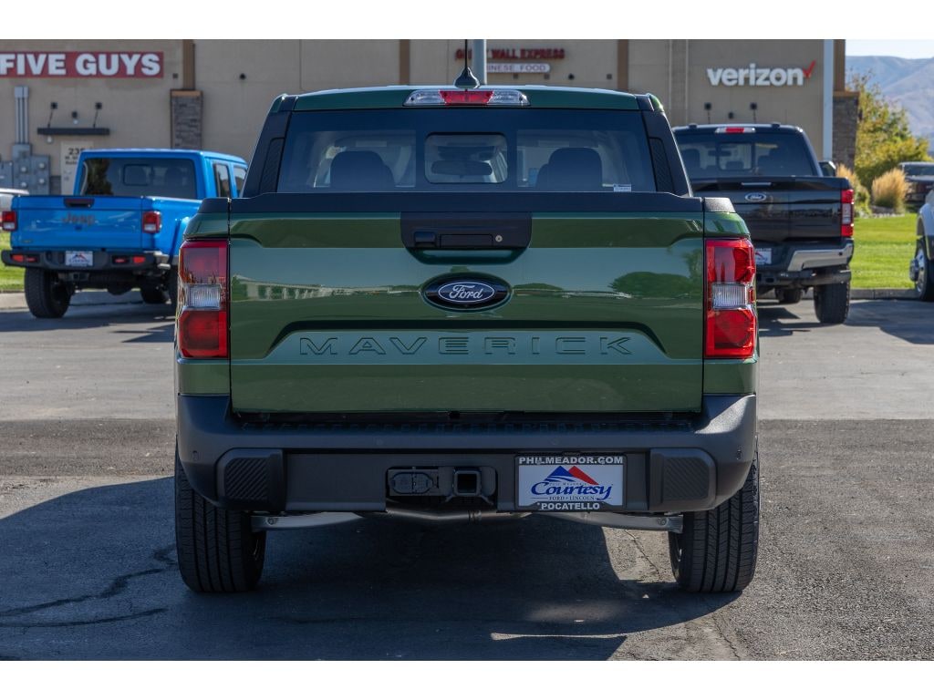 New 2025 Ford Maverick Lariat Cab; Super Crew