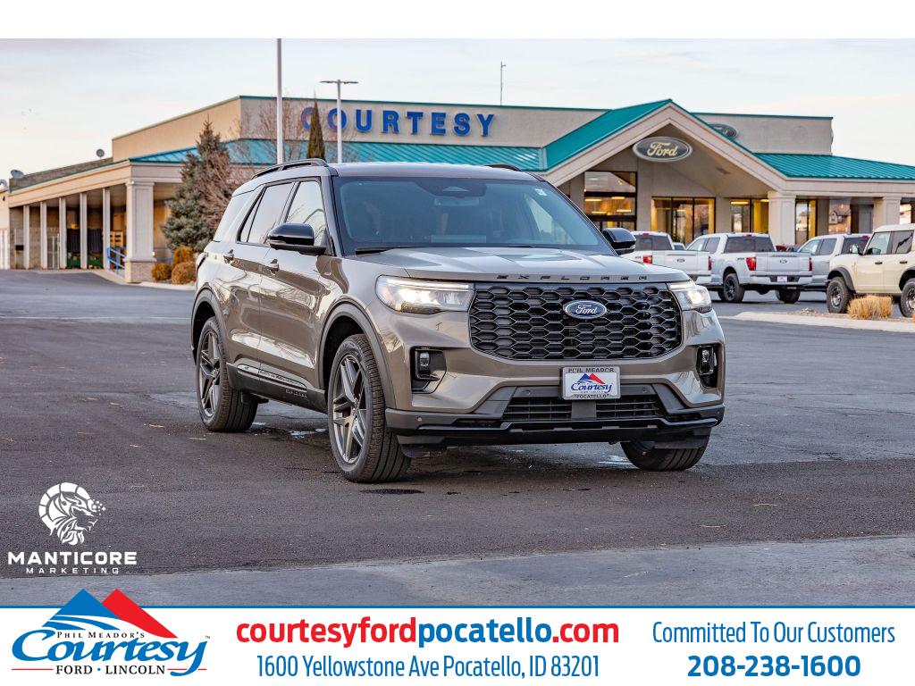 2026 Ford Explorer ST-LINE 4WD's photo