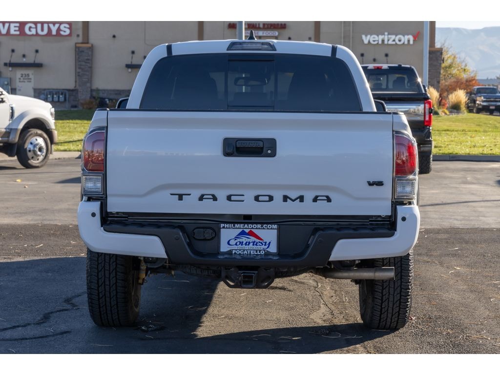 Used 2022 Toyota Tacoma TRD Off-Road 4x4 Cab; Double Cab