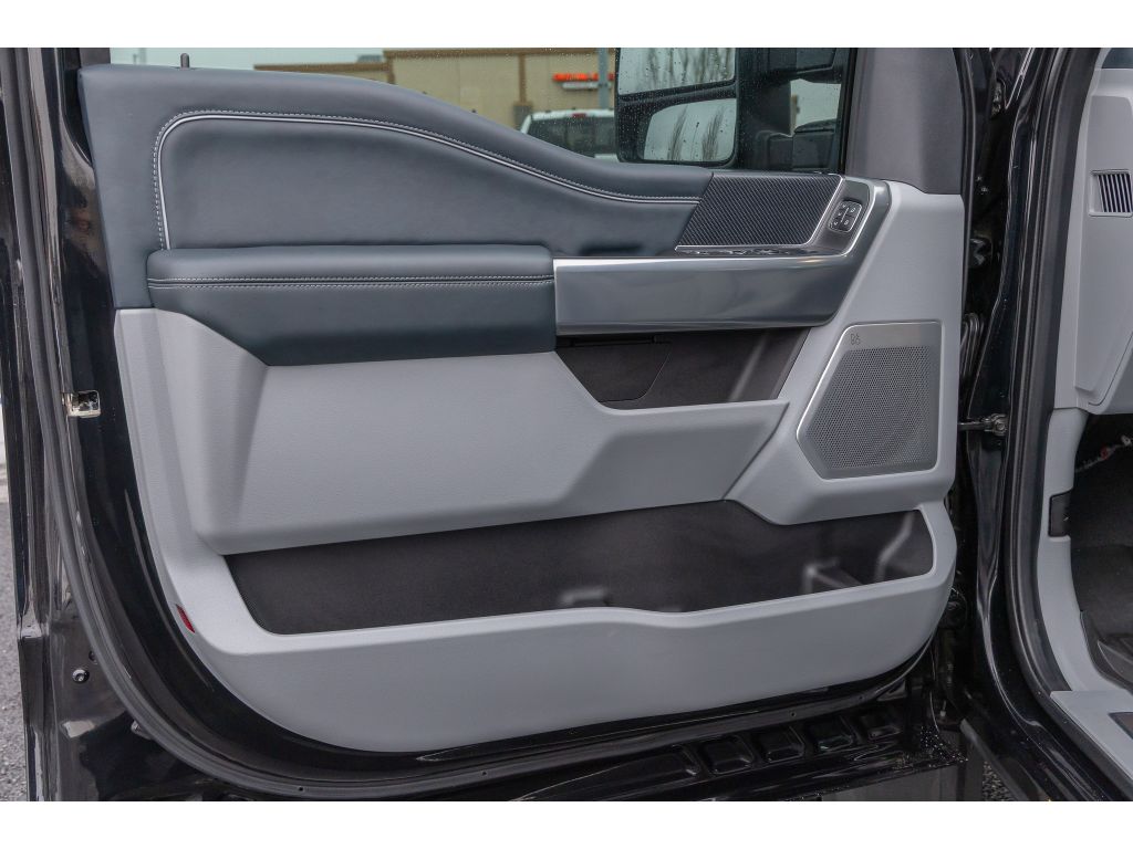 2024 Ford F-450 Super Duty Limited - Photo 19