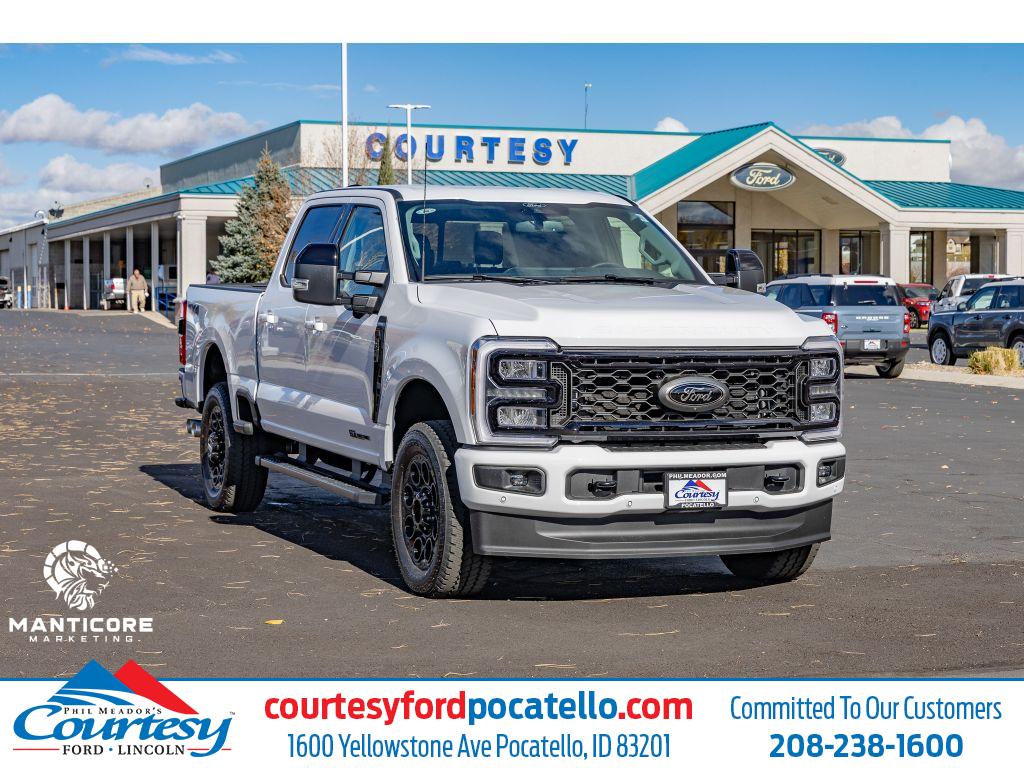 2026 Ford F-350 Super Duty Lariat's photo