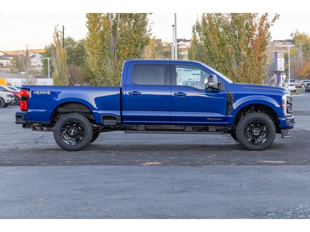 New 2026 Ford F-350 Lariat Cab; Crew