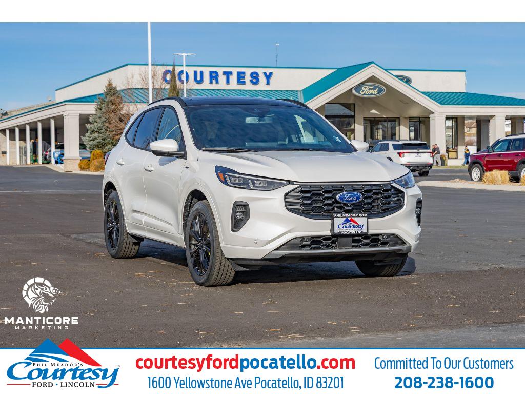 2026 Ford Escape ST-Line Elite's photo