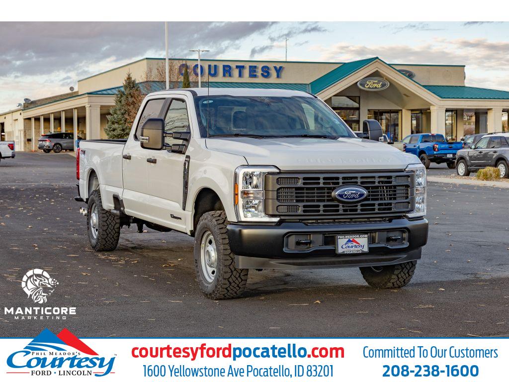 2026 Ford F-350 Super Duty XL's photo