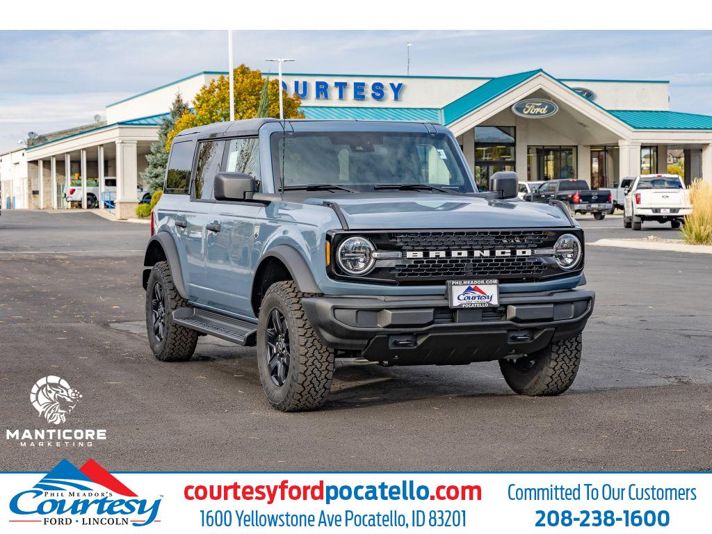 2025 Ford Bronco 4-Door Big Bend's photo