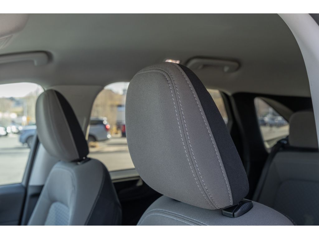 2022 Ford Escape SE - Photo 17