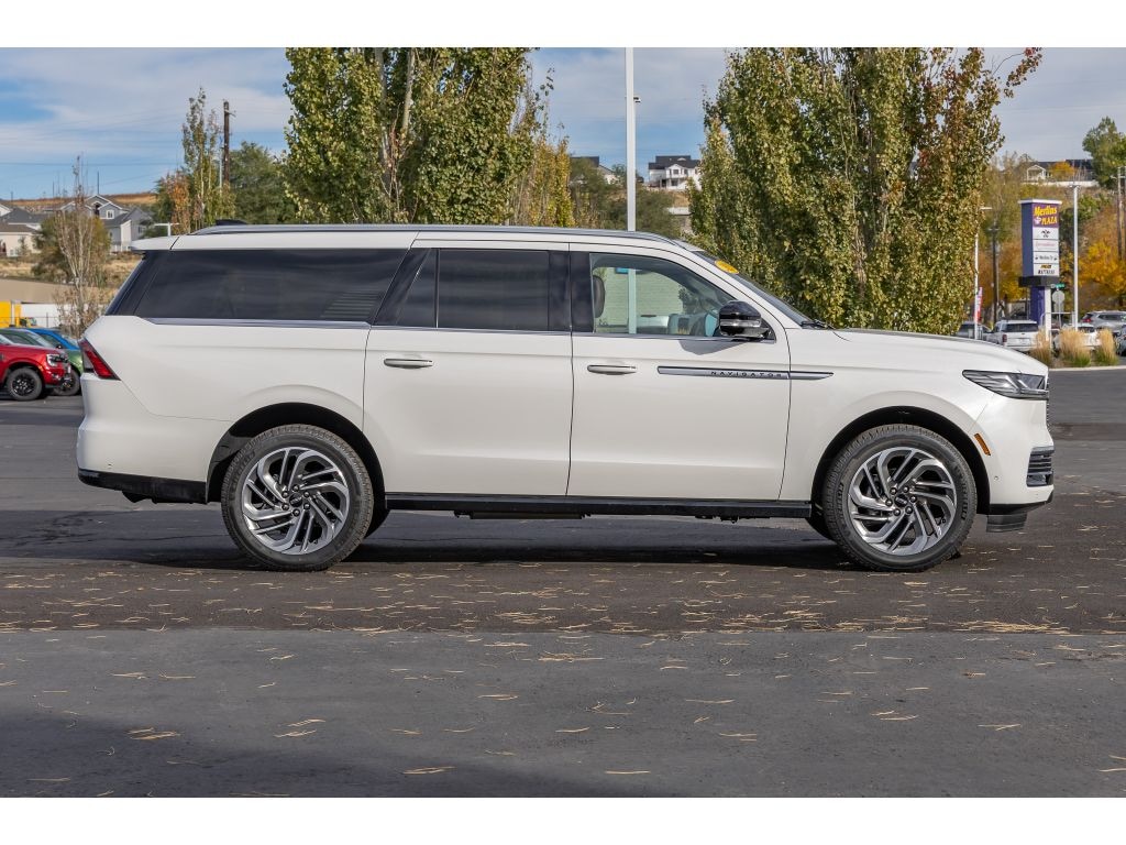 Used 2025 Lincoln Navigator L Reserve Wagon