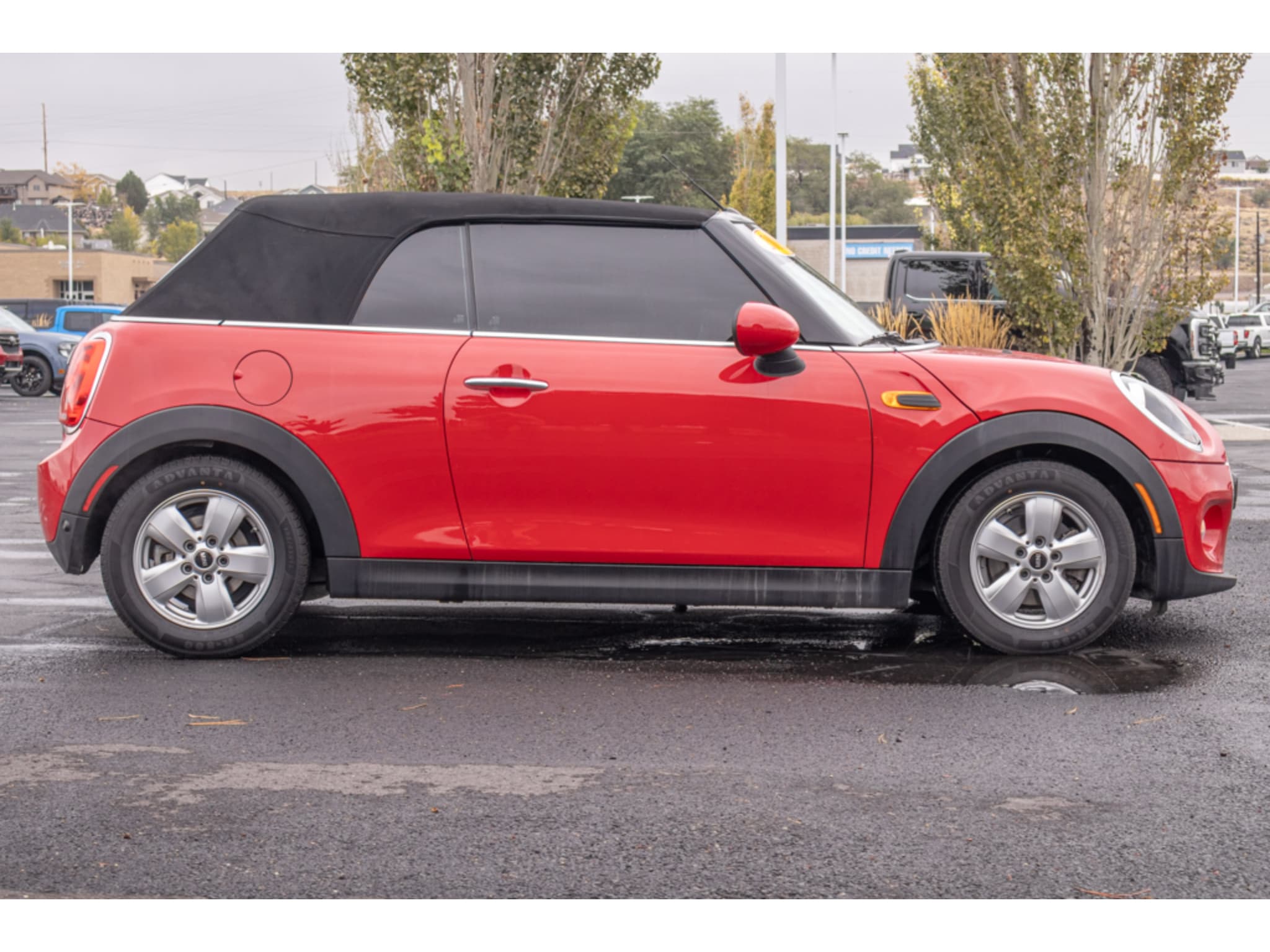 Used 2019 MINI Convertible Base with VIN WMWWG5C51K3D01730 for sale in Pocatello, ID