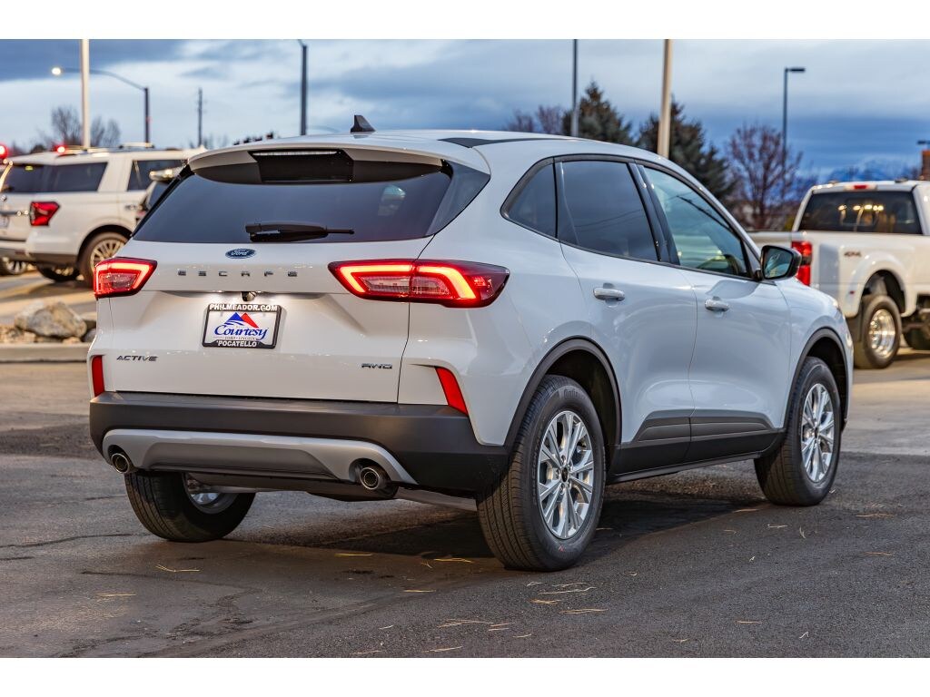 New 2026 Ford Escape Active Wagon
