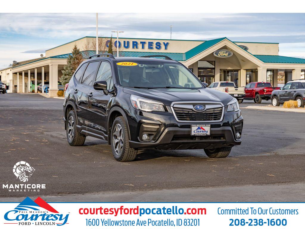 2021 Subaru Forester Premium's photo