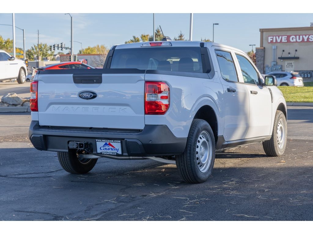 New 2025 Ford Maverick XL Cab; Super Crew