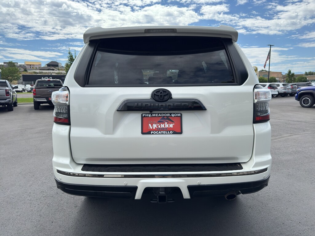 2020 Toyota 4Runner Nightshade Edition photo 3