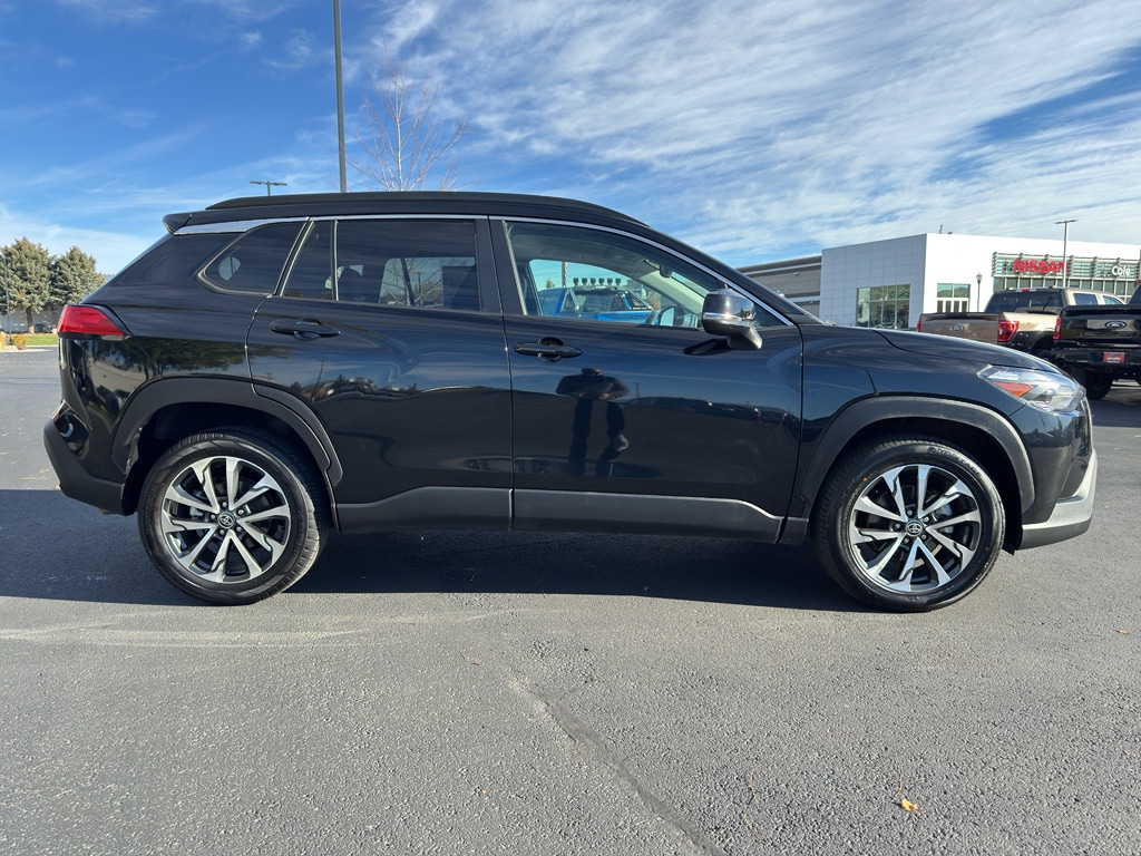 Used 2023 Toyota Corolla Cross XLE Sport Utility