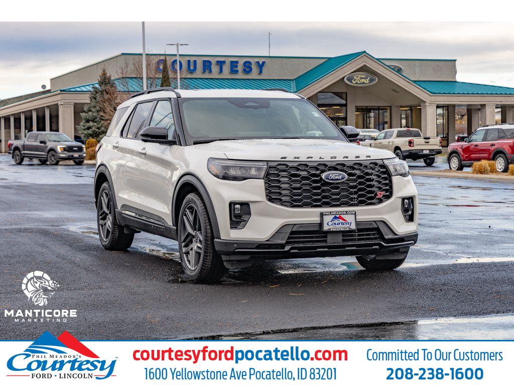 2026 Ford Explorer ST's photo