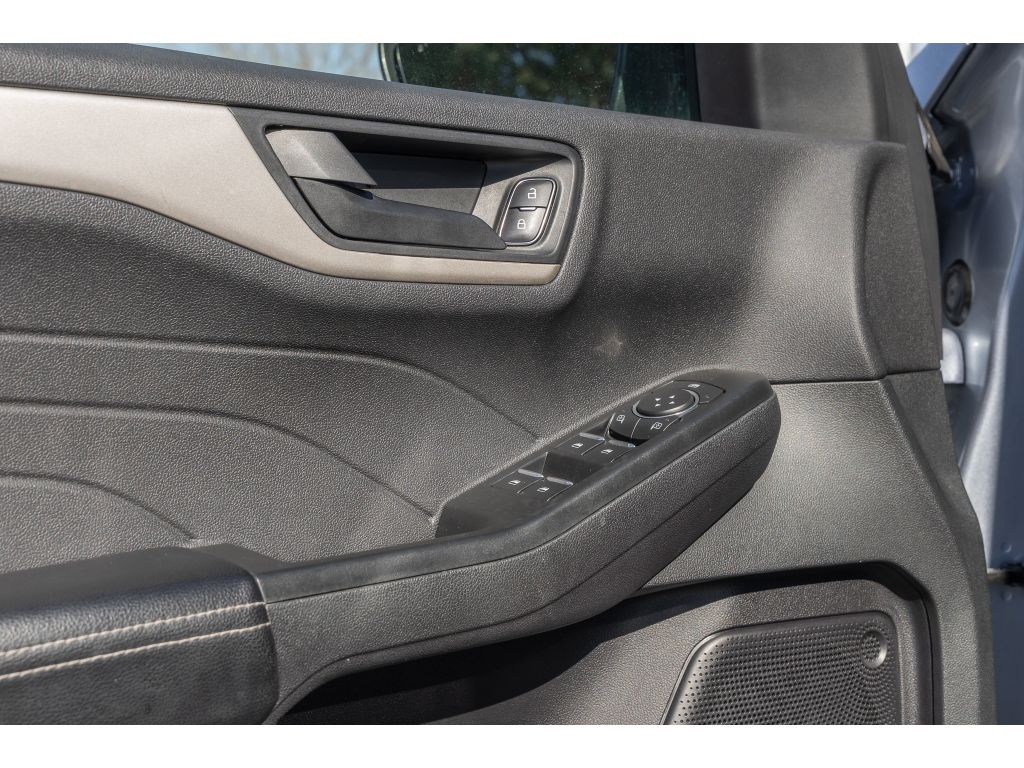 2022 Ford Escape SE - Photo 19