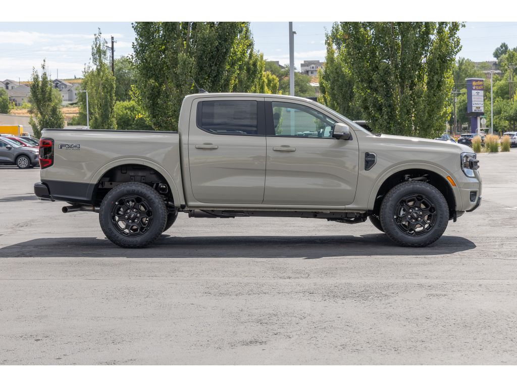 2025 Ford Ranger Lariat photo 2