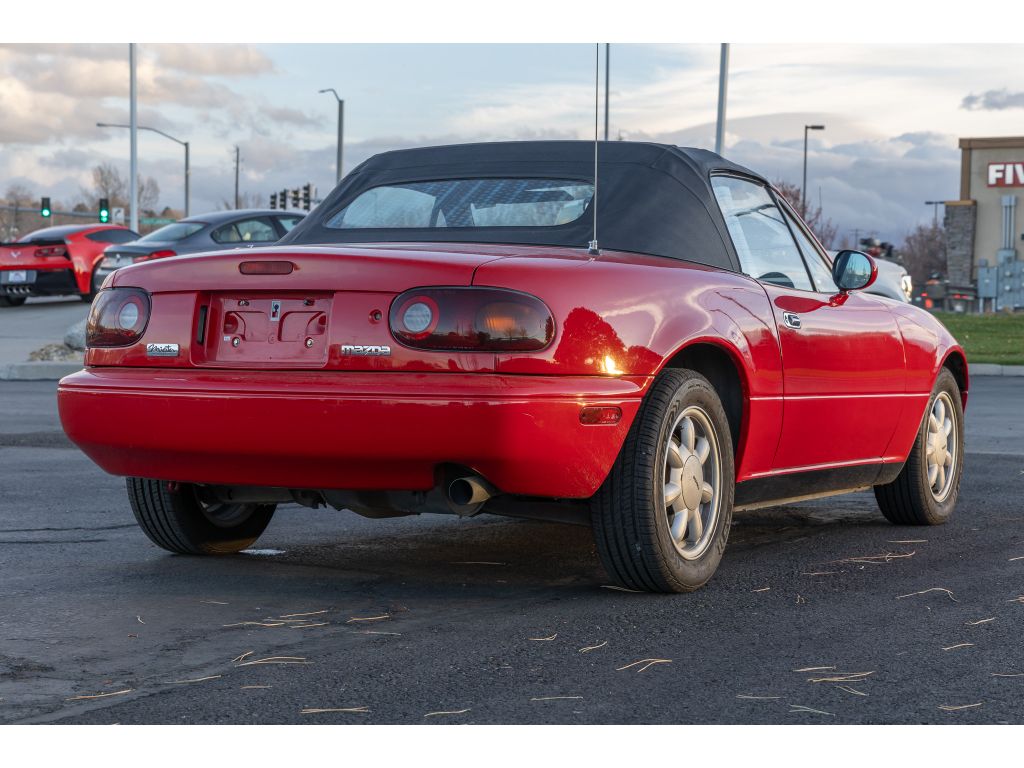 1991 Mazda MX-5 Miata Miata Base photo 3
