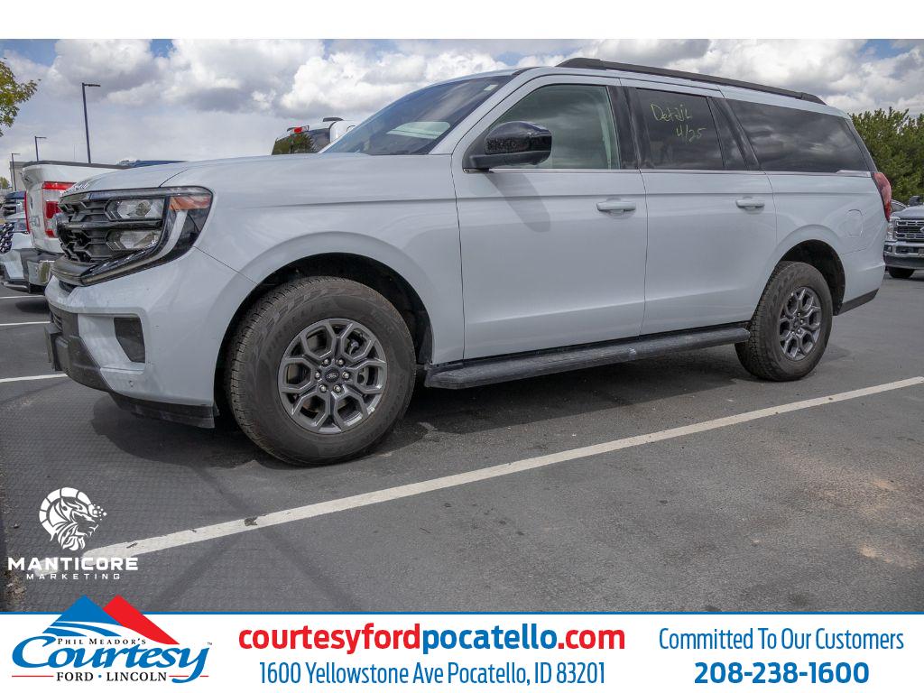 2025 Ford Expedition's photo