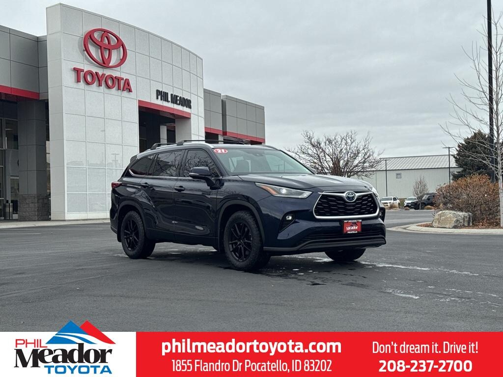 Used 2021 Toyota Highlander Hybrid Hybrid XLE Sport Utility