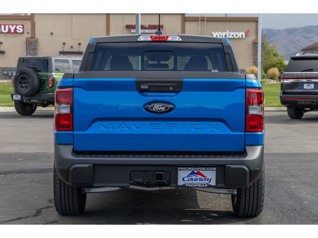 2025 Ford Maverick Lariat photo 3