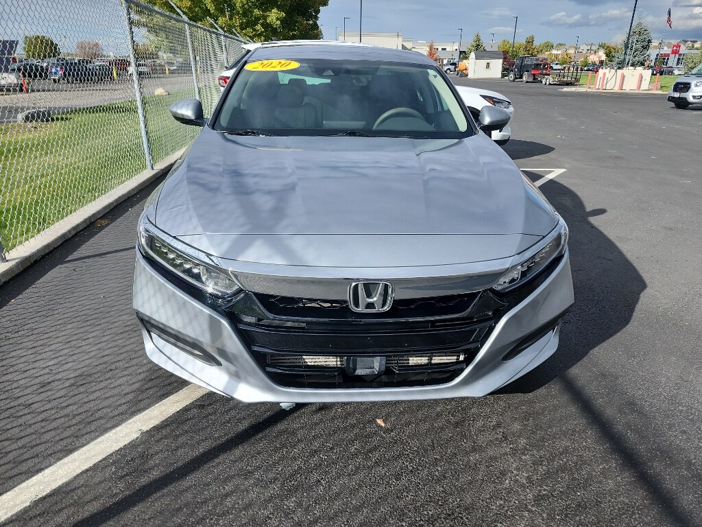 2020 Honda Accord LX photo 4