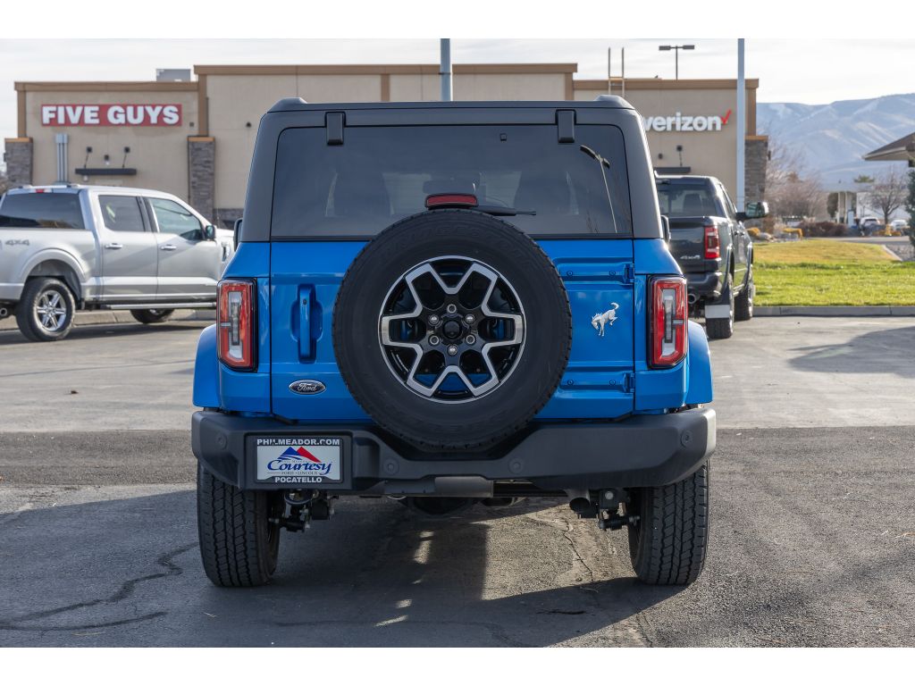 Image of 2024 Ford Bronco Outer Banks Luxury Package Wagon