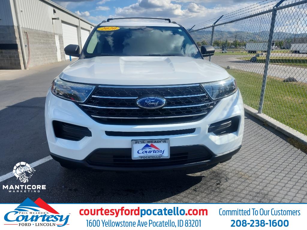 2020 Ford Explorer XLT Wagon 1FMSK8DH0LGA71000