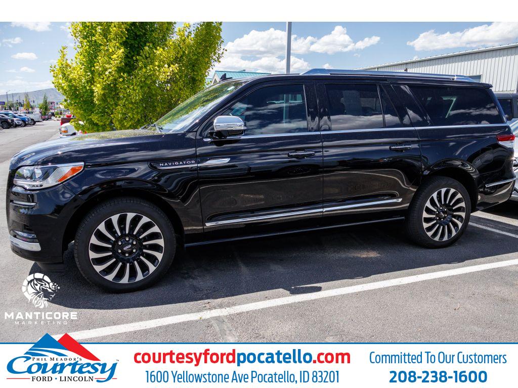 2024 Lincoln Navigator Black Label L 4WD's photo
