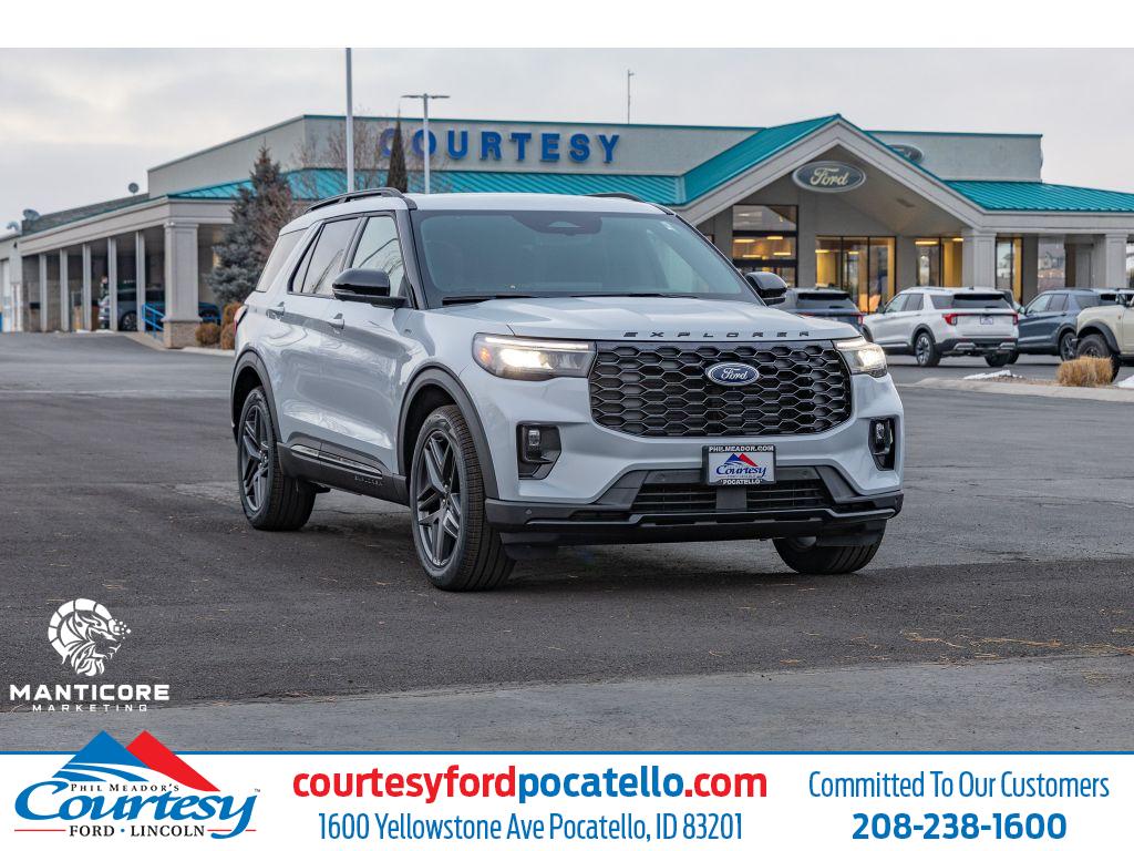2026 Ford Explorer ST-LINE 4WD's photo