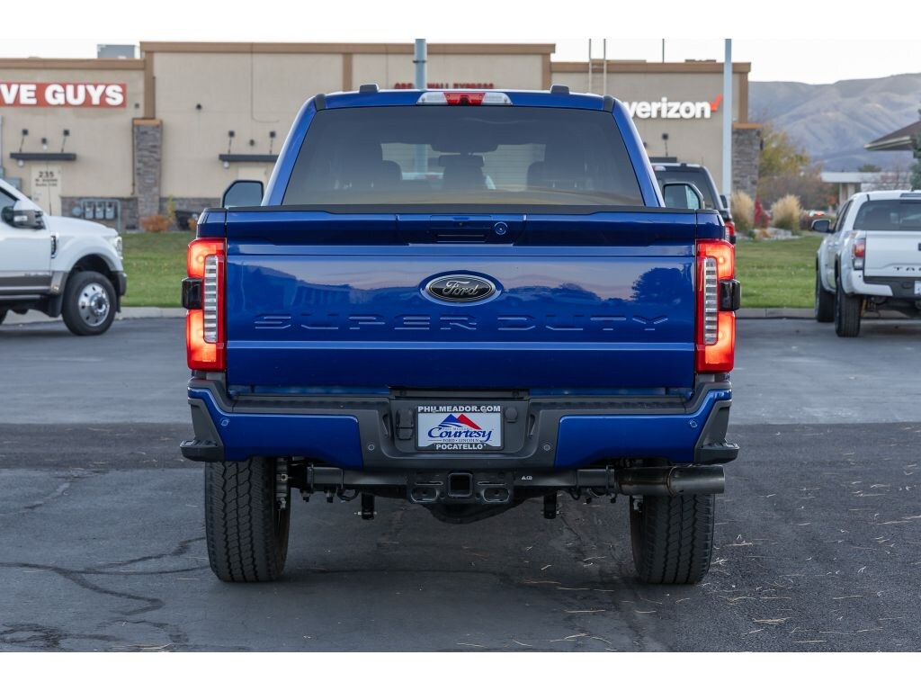 New 2026 Ford F-350 Lariat Cab; Crew