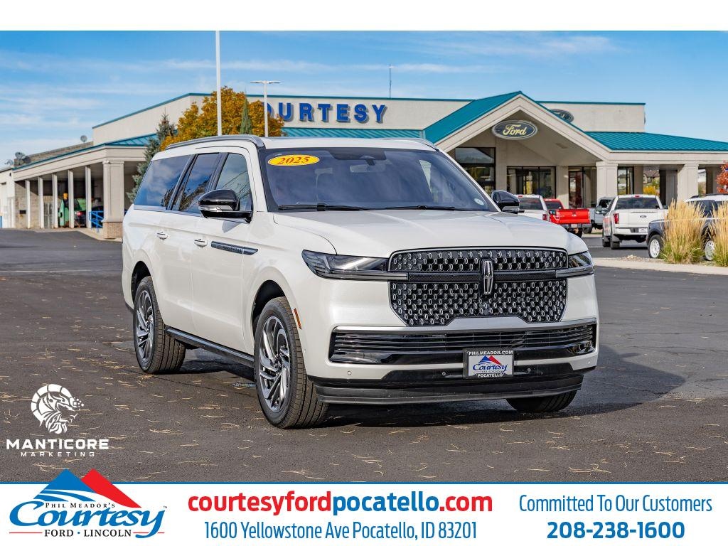 Used 2025 Lincoln Navigator L Reserve Wagon