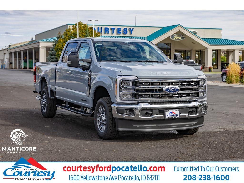 New 2026 Ford F-350 Lariat Cab; Crew