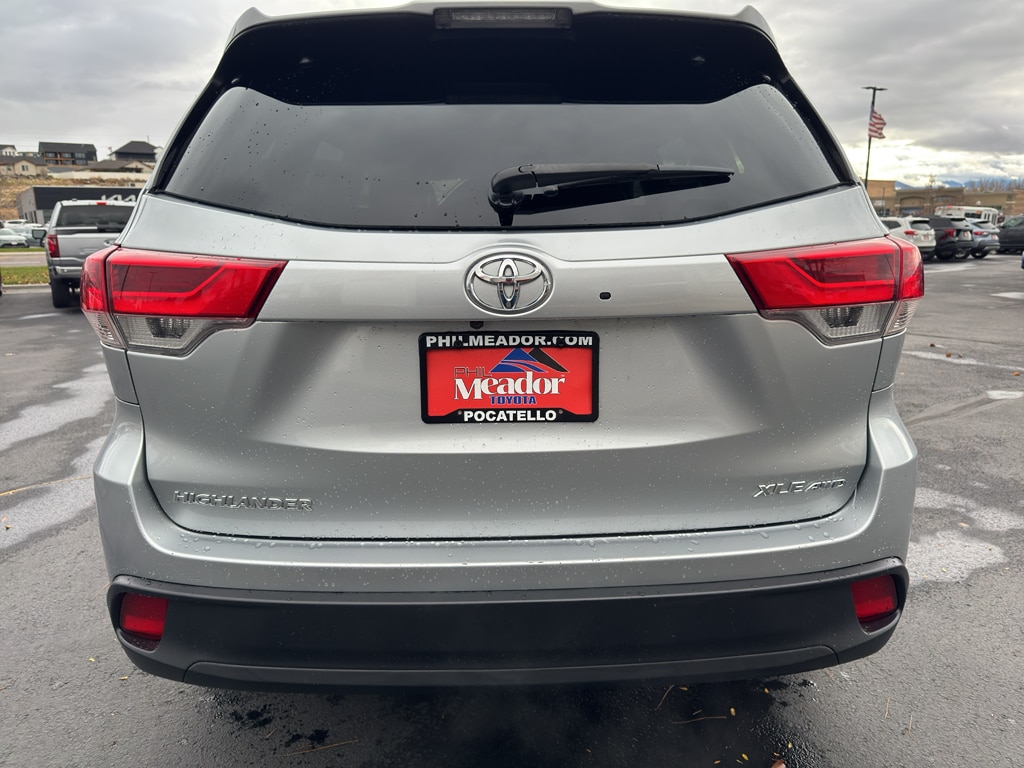 Used 2019 Toyota Highlander XLE Sport Utility