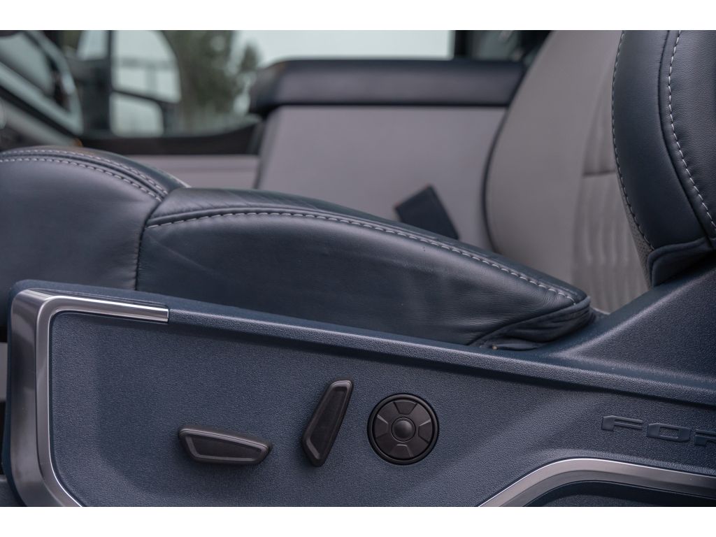 2024 Ford F-450 Super Duty Limited - Photo 17