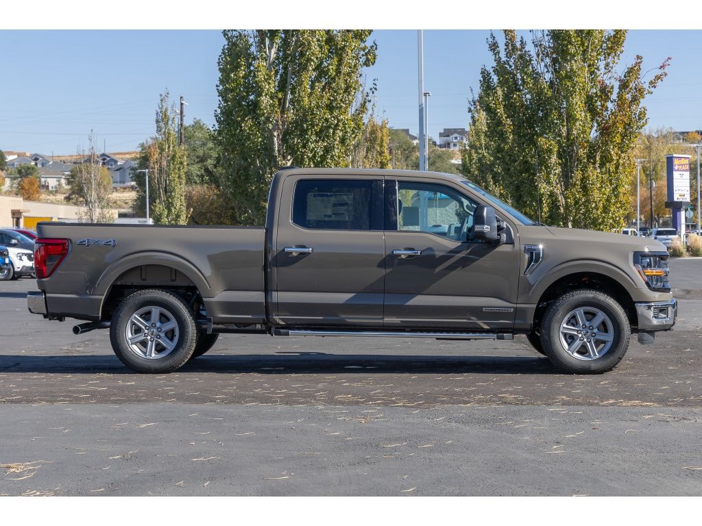 New 2025 Ford F-150 XLT Cab; Super Crew