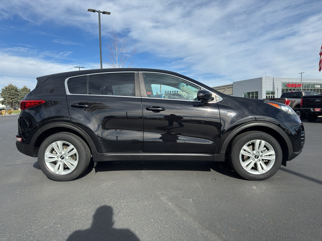 Used 2018 Kia Sportage LX SUV