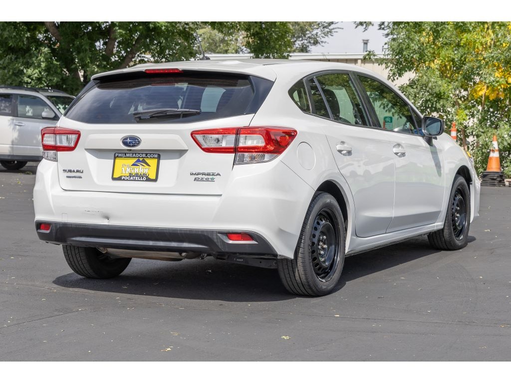 Used 2017 Subaru Impreza 2.0i (CVT) Hatchback