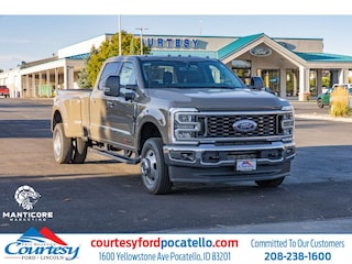 2026 Ford F-350 Lariat Cab; Crew
