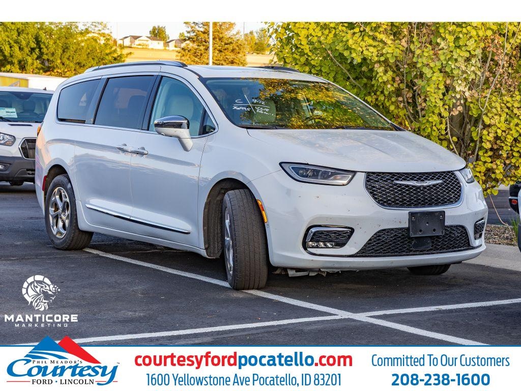 Used 2021 Chrysler Pacifica Limited AWD Wagon
