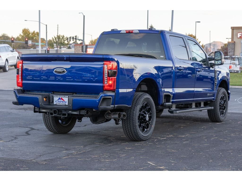 New 2026 Ford F-350 Lariat Cab; Crew
