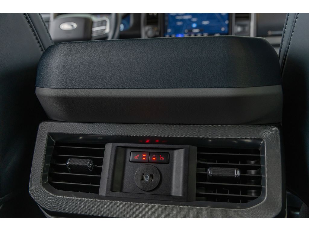 2024 Ford F-450 Super Duty Limited - Photo 14