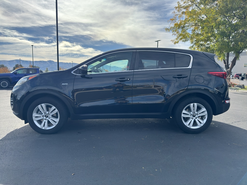 Used 2018 Kia Sportage LX SUV