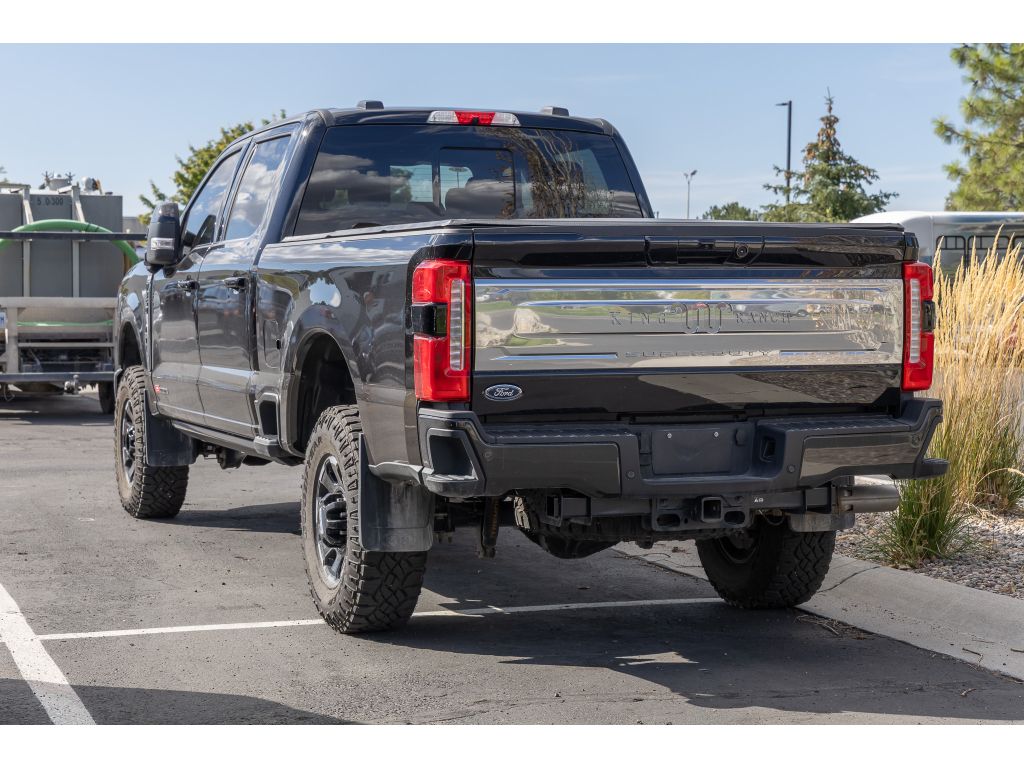 2025 Ford F-350 King Ranch photo 2