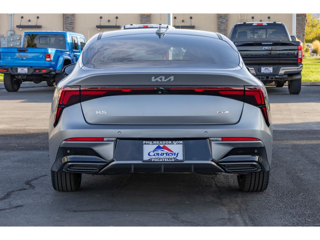 2025 Kia K5 GT-Line photo 4